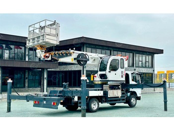 Грузовик с подъемником ISUZU