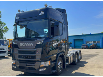 : фото в шапке страницы