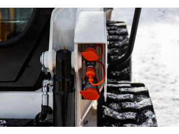 Новый Мини-погрузчик с бортовым поворотом Lonking CDM307: фото 5