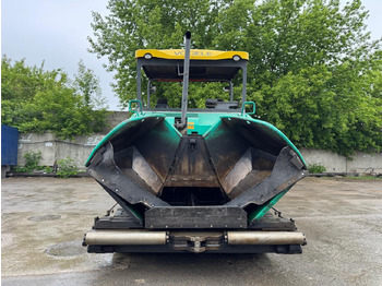 : фото в шапке страницы