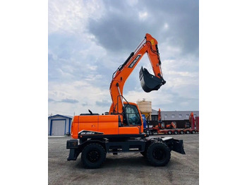 Новый Колёсный экскаватор Develon DX150W-7B: фото 3