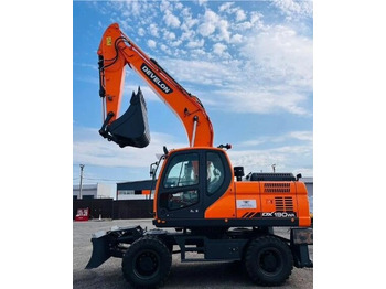 Новый Колёсный экскаватор Develon DX190WA: фото 3