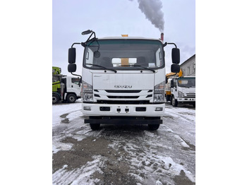 Новый Грузовик бортовой/ Платформа, Автоманипулятор Isuzu 100P: фото 3