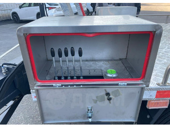 Новый Грузовик с подъемником Isuzu Elf: фото 4