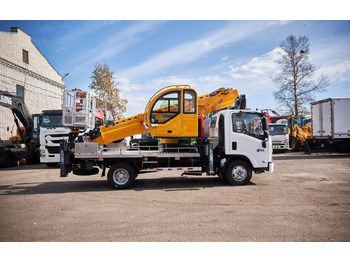 Грузовик с подъемником ISUZU