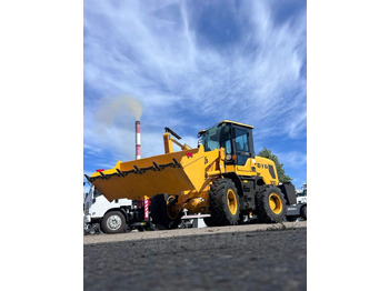 Колёсный погрузчик Yugong 930: фото 3