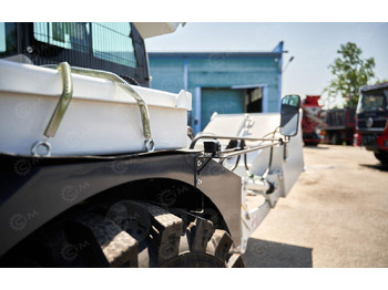 Новый Автобетоносмеситель Yugong SDM5500: фото 3