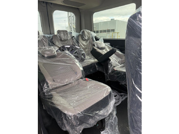 Микроавтобус, Пассажирский фургон Автомобили Ford Transit пассажирские: фото 3