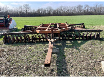 Дисковая борона