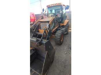 Экскаватор-погрузчик