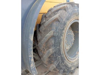 Колёсный погрузчик Фронтальный погрузчик Bull SL300: фото 5 Колёсный погрузчик Фронтальный погрузчик Bull SL300: фото 5