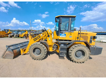 Колёсный погрузчик