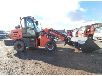 Телескопический фронтальный погрузчик Фронтальный погрузчик REDSTAR TL1500: фото 3 Телескопический фронтальный погрузчик Фронтальный погрузчик REDSTAR TL1500: фото 3