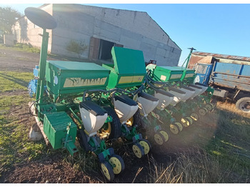 Сеялка точного высева