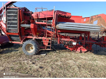 : фото в шапке страницы