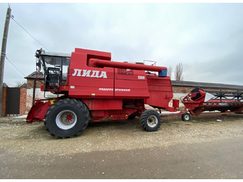 Кормоуборочный комбайн