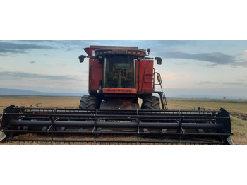 Зерноуборочный комбайн Комбайн Massey Ferguson MF 9690: фото 2