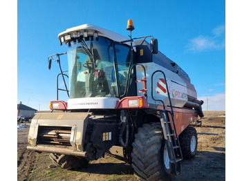 Зерноуборочный комбайн