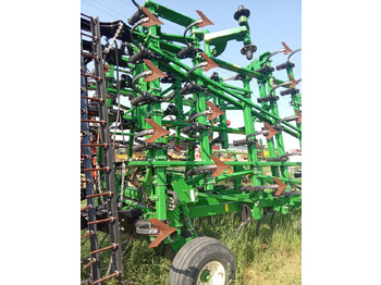 Культиватор Культиватор John Deere 2230 TruSet Tillage: фото 4 Культиватор Культиватор John Deere 2230 TruSet Tillage: фото 4