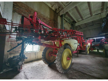 : фото в шапке страницы