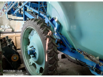 Прицепной опрыскиватель Опрыскиватель Berthod 3200: фото 3