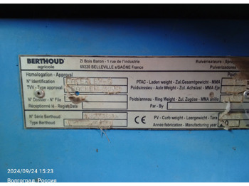 Прицепной опрыскиватель Опрыскиватель Berthod 3200: фото 4