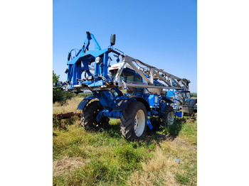 Самоходный опрыскиватель MATROT