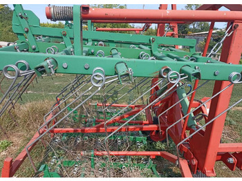 Борона пружинная Штригельная борона Unia Akcent 9: фото 3 Борона пружинная Штригельная борона Unia Akcent 9: фото 3