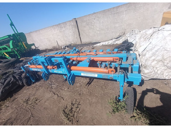 : фото в шапке страницы