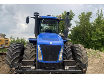 Трактор NEW HOLLAND T9