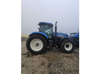 Трактор NEW HOLLAND