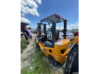 Вилочный погрузчик Aurora Forklift CPCD15-XCK: фото 2