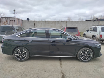 Легковой автомобиль Chery Arrizo 8: фото 3 Легковой автомобиль Chery Arrizo 8: фото 3