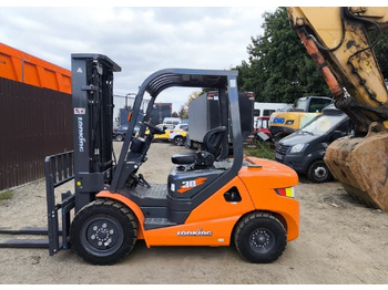 Вилочный погрузчик Lonking LG30DT: фото 5