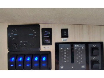 Прицеп-дача (кемпер) Чайка Вагон-дом: фото 5