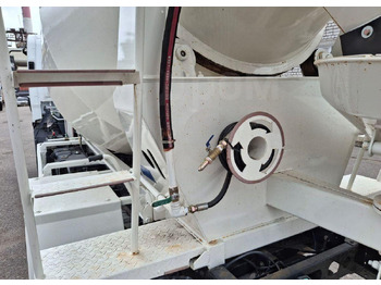 Новый Автобетоносмеситель Isuzu Elf: фото 5 Новый Автобетоносмеситель Isuzu Elf: фото 5