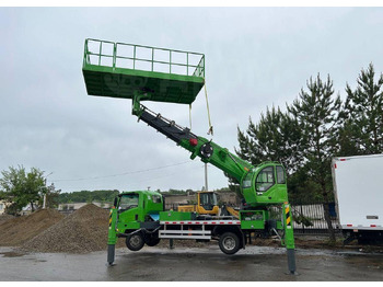 Новый Грузовик с подъемником Isuzu Elf: фото 5 Новый Грузовик с подъемником Isuzu Elf: фото 5