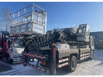 Новый Грузовик с подъемником Isuzu Elf: фото 3