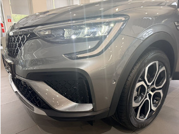 Новый Легковой автомобиль Renault Arkana, I Рестайлинг 1.6 CVT (123 л.с.): фото 4 Новый Легковой автомобиль Renault Arkana, I Рестайлинг 1.6 CVT (123 л.с.): фото 4