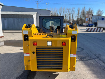 Новый Мини-погрузчик с бортовым поворотом XC760K: фото 4 Новый Мини-погрузчик с бортовым поворотом XC760K: фото 4