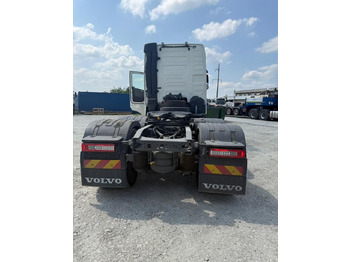 Новый Тягач Volvo FH: фото 3