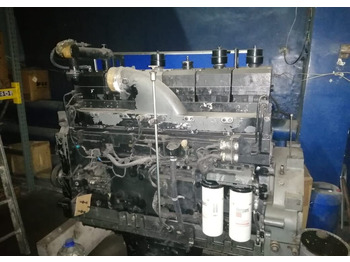 Двигатель CUMMINS