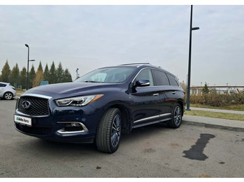 : фото в шапке страницы