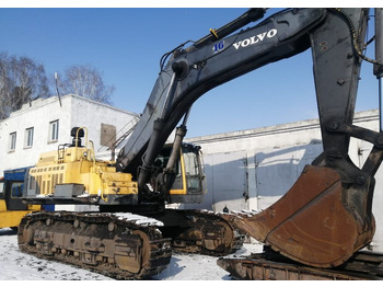 Гусеничный экскаватор VOLVO EC700