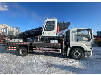 Новый Грузовик с подъемником Isuzu Elf: фото 2 Новый Грузовик с подъемником Isuzu Elf: фото 2