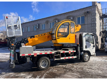 Новый Грузовик с подъемником Isuzu Elf: фото 4 Новый Грузовик с подъемником Isuzu Elf: фото 4