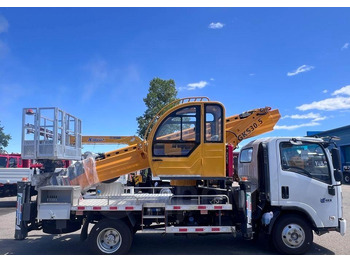 Новый Грузовик с подъемником Isuzu Elf: фото 4 Новый Грузовик с подъемником Isuzu Elf: фото 4