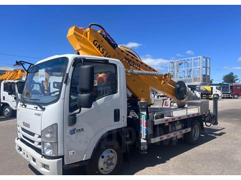 Новый Грузовик с подъемником Isuzu Elf: фото 2 Новый Грузовик с подъемником Isuzu Elf: фото 2