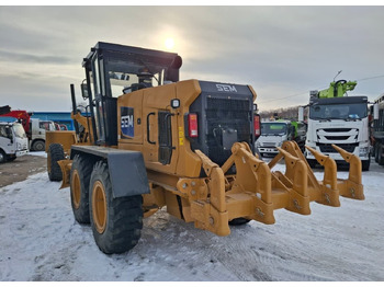 Новый Грейдер SEM 922F: фото 5 Новый Грейдер SEM 922F: фото 5