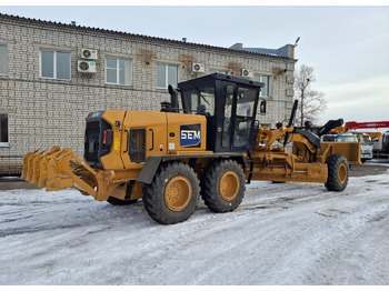 Новый Грейдер SEM 922F: фото 3 Новый Грейдер SEM 922F: фото 3